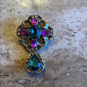 Gold Lorre brand pin nwot matches earrings listed